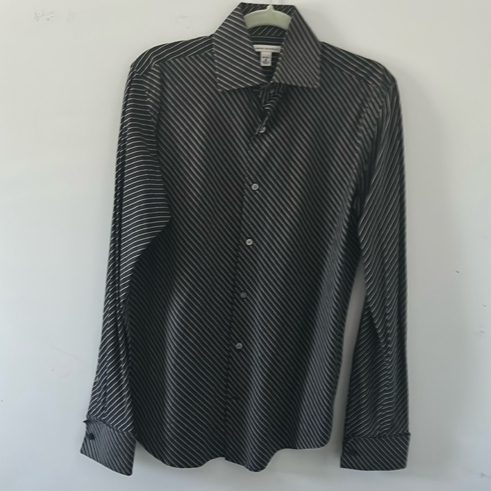 Banana Republic Used condition with the right hand sleeve button little loose